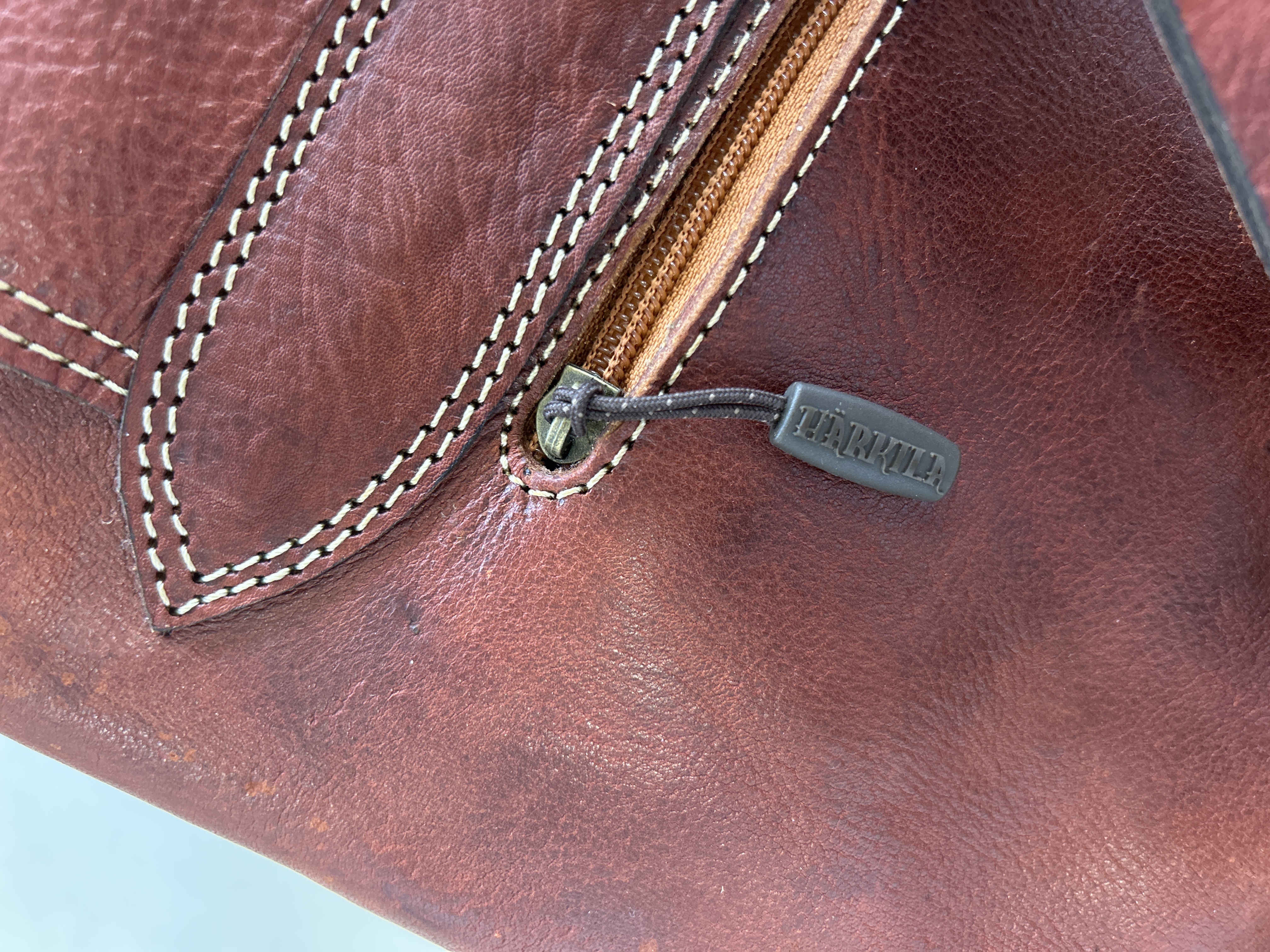 Missing Button - BACK B2